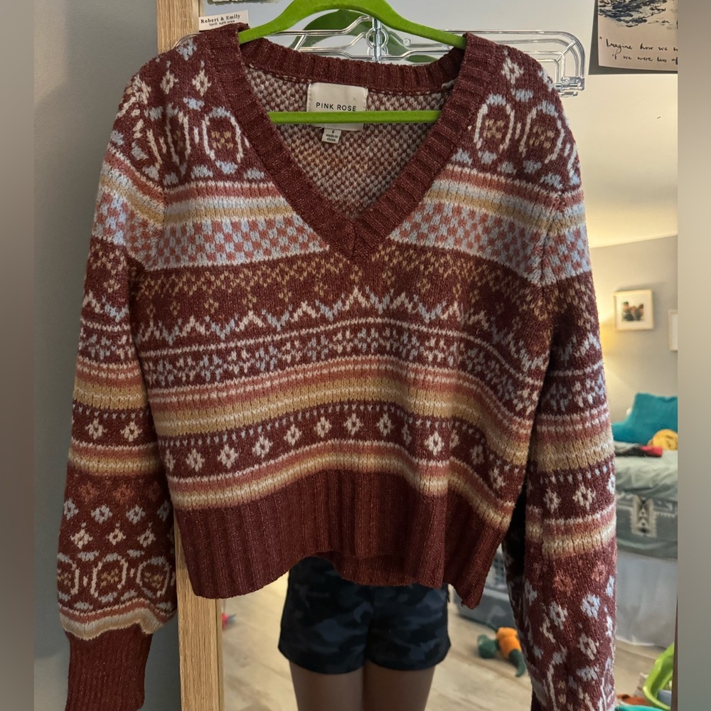 Pink Rose cropped sweater